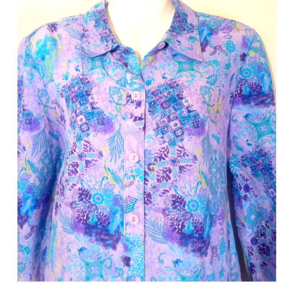 Christopher & Banks Women Size M Purple Blue Boho 3/4 Sleeve Button Up Top - Picture 2 of 7